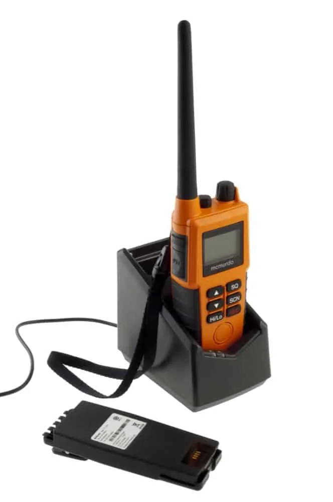 R5 GMDSS PACK B - Rádio de VHF DE EMERGÊNCIA