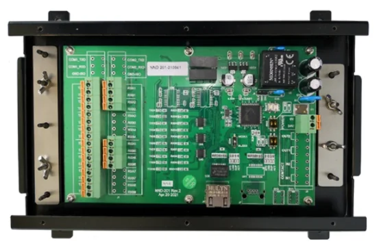 NND-200 NMEA DISTRIBUTOR
